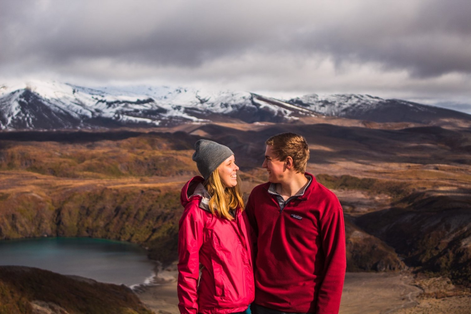 happy-couple-with-tama-lakes-and-mt-ruapehu-in-background