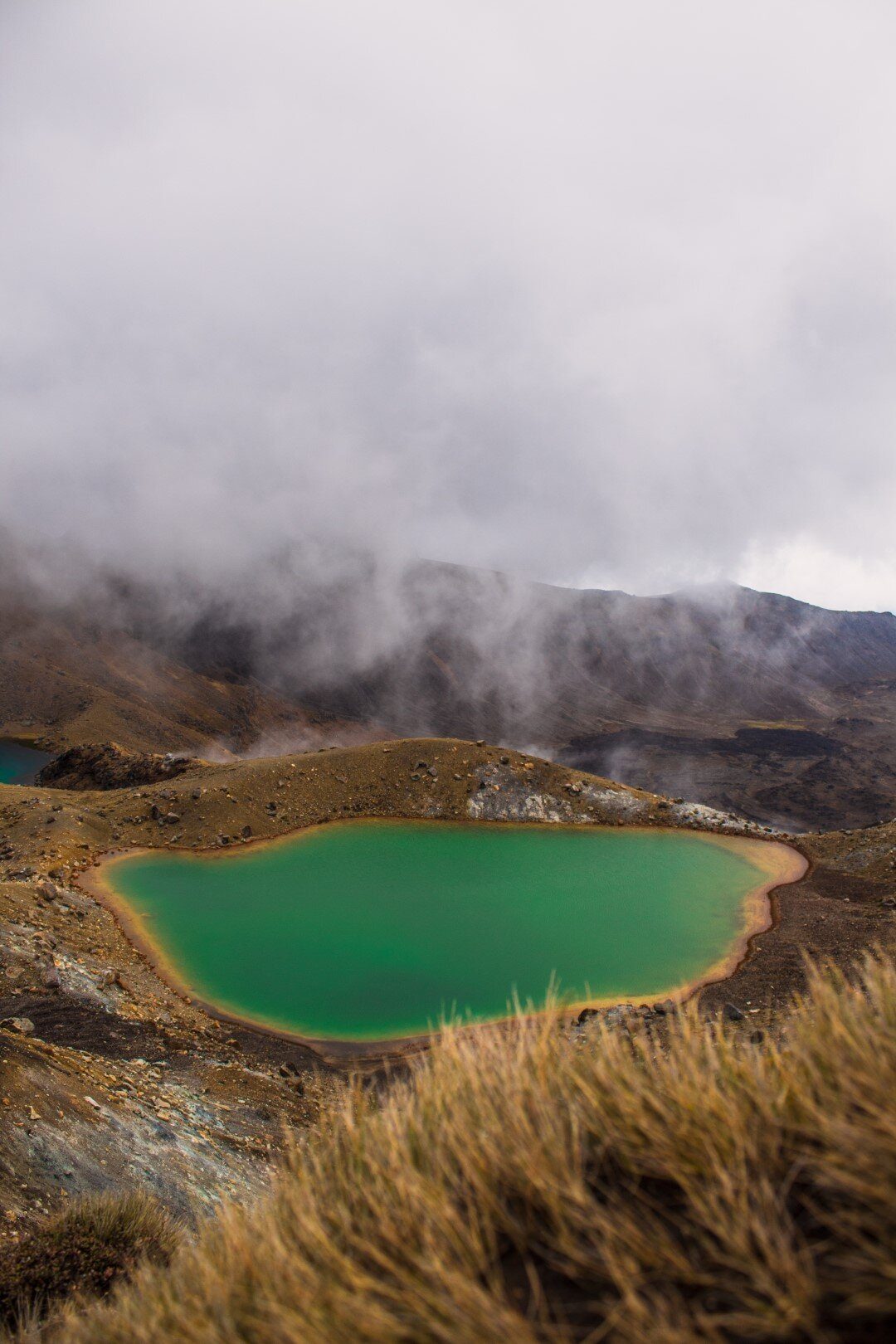  Day 1: The first of the Emerald Lakes 