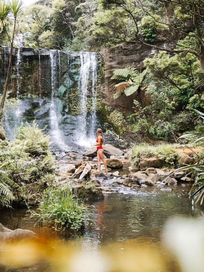 aucklands-best-weekend-getaways-waitakere-mokoroa-waterfalls-